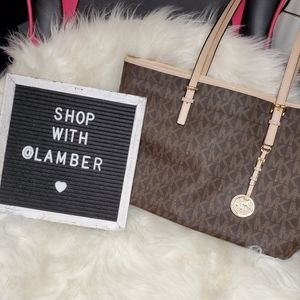 MICHAEL KORS LARGE LOGO TOTE